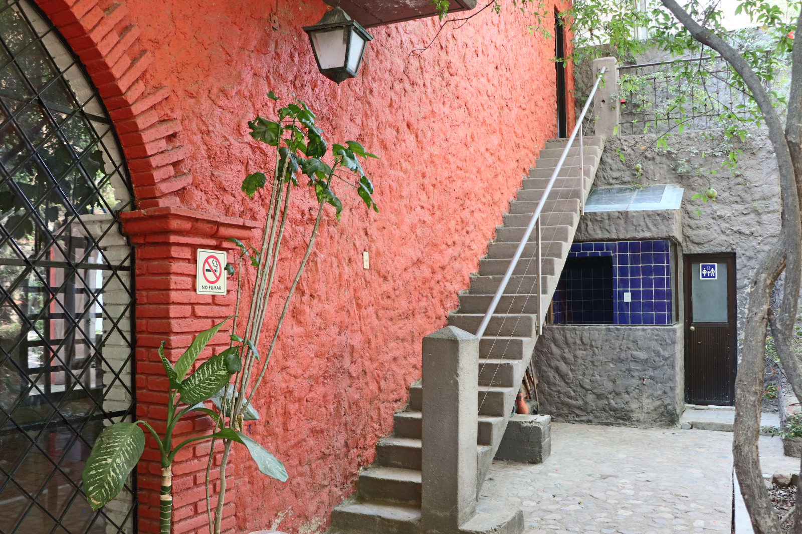 COMMERCIAL HOUSE FOR RENT IN BRENAMIEL OAXACA